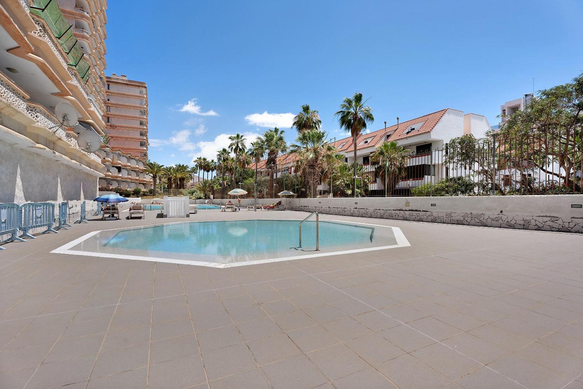 Bonito Apto Playa Las Americas Aptos Playa Honda By Paramount Holidays Playa de las Américas Buitenkant foto